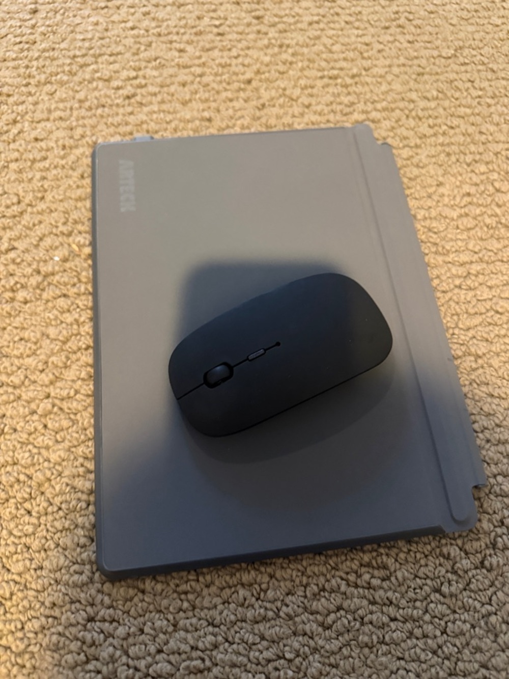Microsoft surface go 2- 10.5 LTE unlocked touch screen -8gb-128gb SSD WiFi+LTE - Picture 11 of 12